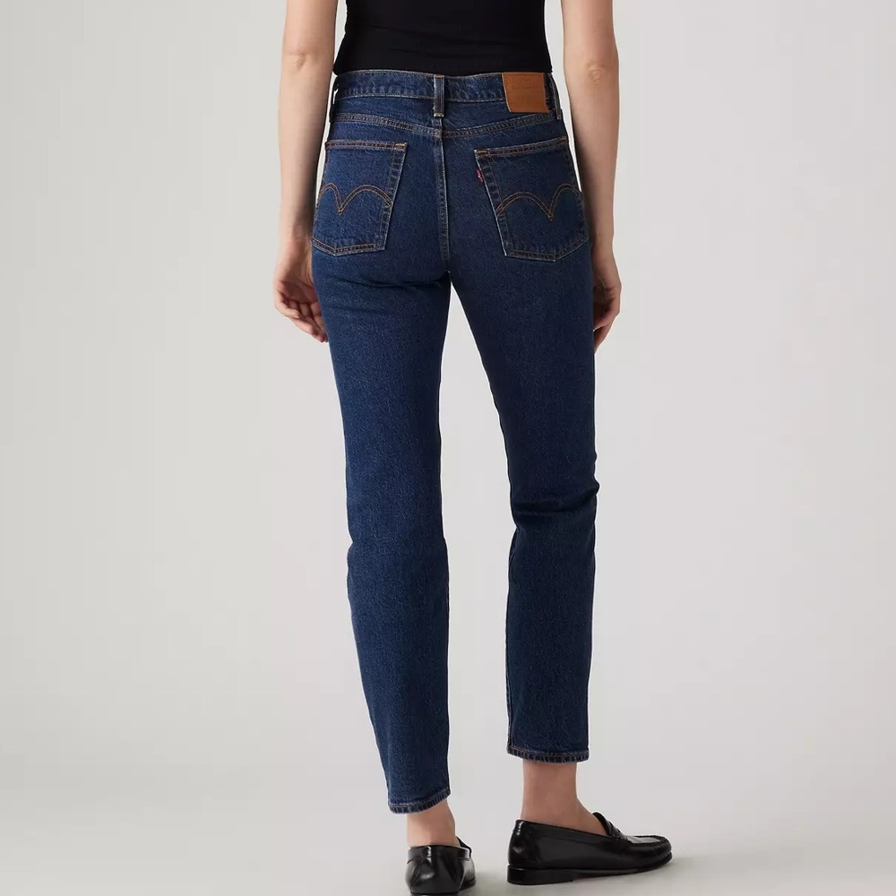 Levi's Women's Dark Blue Straight Leg Jeans
